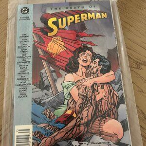 44 Comic Books-Marvel, DC,Image, Viliant, Harvey and Fitzgerald Publishing